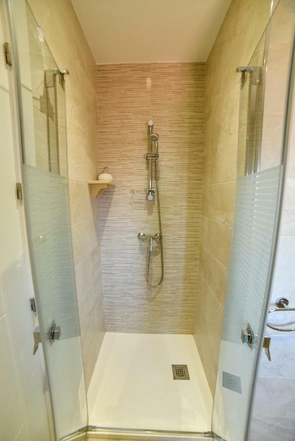 Alohamundi Arjona Apartment เซบีญา ภายนอก รูปภาพ