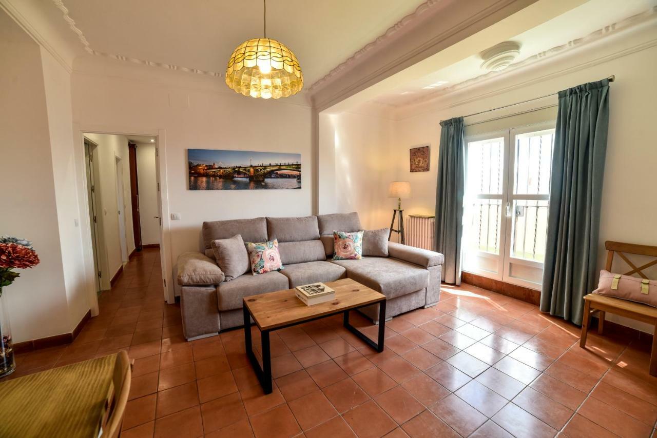 Alohamundi Arjona Apartment เซบีญา ภายนอก รูปภาพ